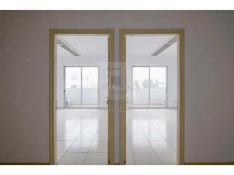 Offices space for sale in Agios Antonios area Nicosia - 2