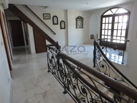 Spacious Seven Bedroom Villa with Sea View - 2