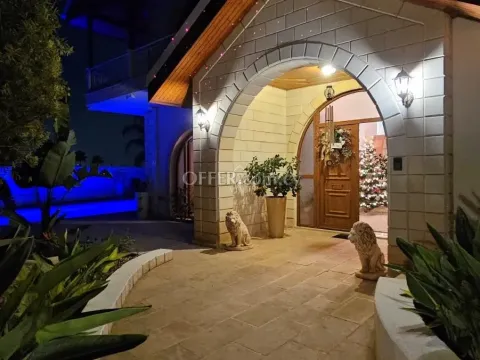 BEAUTIFUL DETACHED SPACIOUS VILLA WITH SWIMMING POOL IN EKALI AREA! - Main Photo