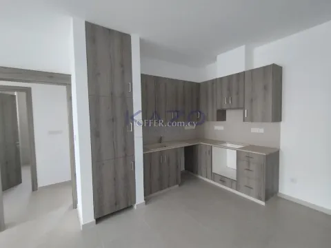 Elegant 2 Bedroom Apartment For Sale in Polemidia - 12