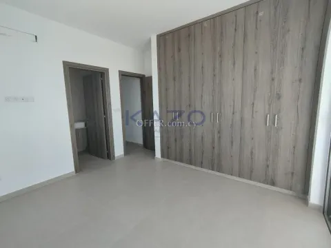 Elegant 2 Bedroom Apartment For Sale in Polemidia - 9