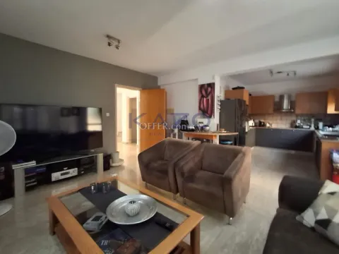 Spacious 4 Bedroom Home with Pool in Agios Athanasios - 8