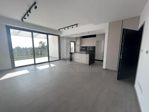 Exclusive 3 bedroom Penthouse - 4