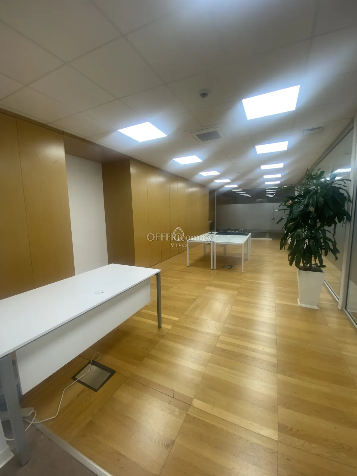 RECENTLY RENOVATED OFFICE OF 325 SQM IN EGKOMI - NICOSIA - 5