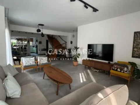 4 bedrooms House in Egkomi - Main Photo
