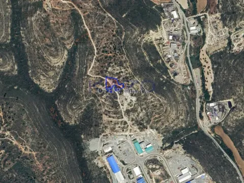 Industrial Field Plot for Sale in Ypsonas Area (Landlocked) - Main Photo
