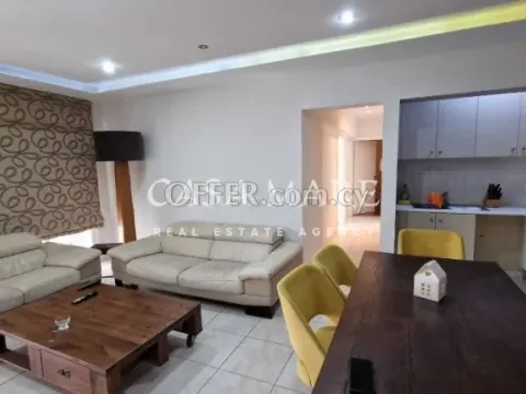  3-bedroom apartment in Pal/ssa - Main Photo