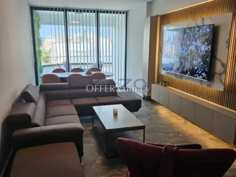 Modern Fully Furnished 3-Bedroom Apartment in Mesa Geitonia - Main Photo