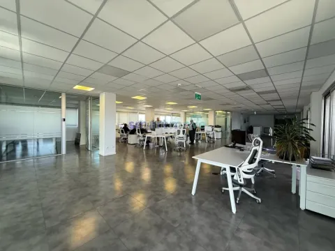 Office 500m2 For Rent Limassol - Main Photo