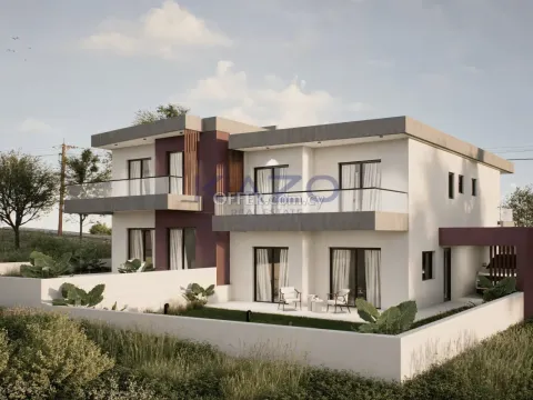 Modern Four Bedroom Semi Detached House in Agia Fyla-Laiki Lefkothea - 9