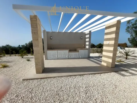 Modern Villa with Sea View in Aphrodite Hills - 11
