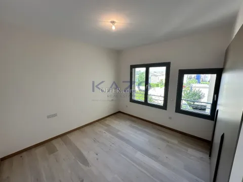 Exquisite Seafront Apartment in Limassol Marina - 8