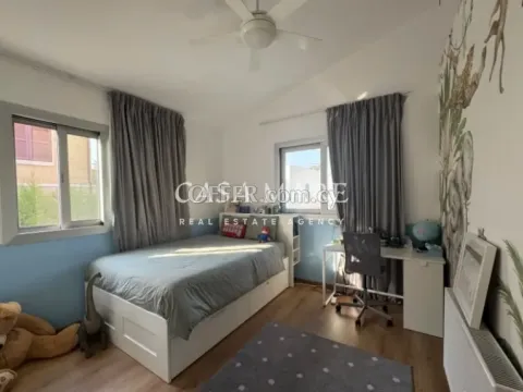 4 bedrooms House in Egkomi - 2