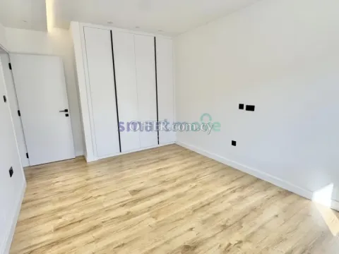 4 Bedroom Semi - Detached House For Sale Kato Polemidia Limassol - 5