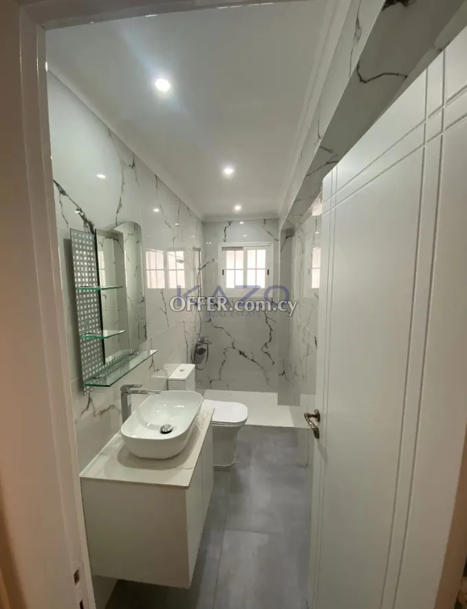Modern Furnished 3 Bedroom Apartment in City Center - 2