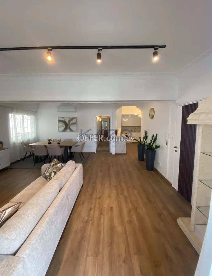 Modern Furnished 3 Bedroom Apartment in City Center - 13