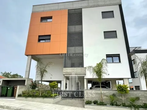 Apartment (Penthouse) in Agios Athanasios, Limassol for Sale - 2