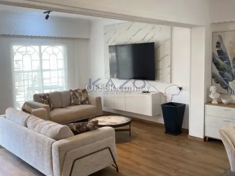 Modern Furnished 3 Bedroom Apartment in City Center - Main Photo