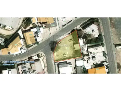 Big Corner plot of 632sq.m. for sale in Strovolos near Konstantinoupoleos - Main Photo