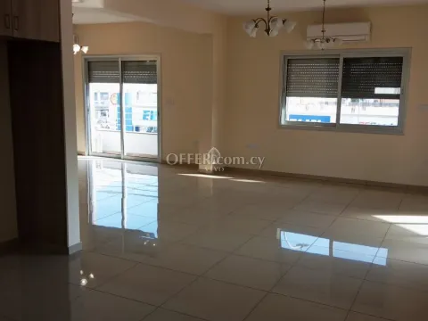 WHOLE FLOOR OFFICE SPACE ON THE MAIN ROAD OMONIA LIMASSOL - Main Photo
