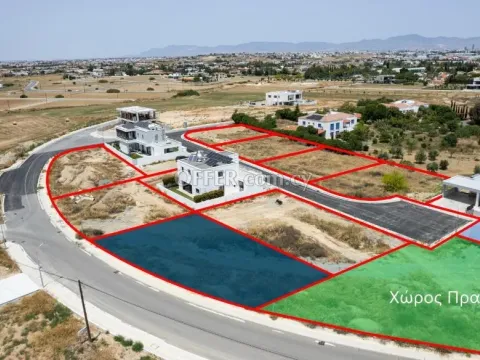Residential plot under division in Latsia Nicosia - 2
