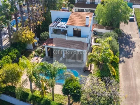 Detached Villa in Latchi - 6