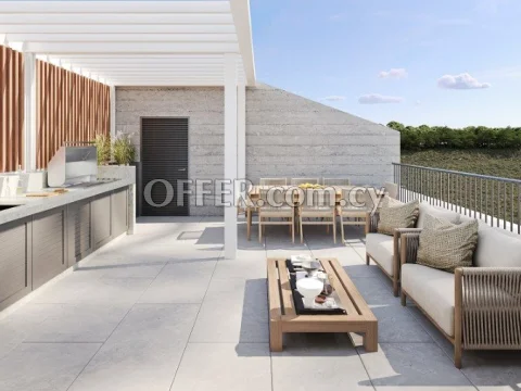 2 Bedroom Apartment in Universal - 4