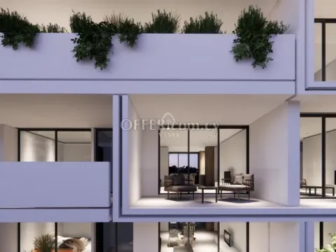 SPACIOUS 3-BEDROOM APARTMENT IN PAPHOS - 4
