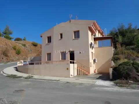 2-bedroom Maisonette (end) 60 sqm in Evrychou - Main Photo