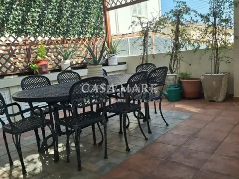 Detached 5 Bedroom House in Lakatamia - Main Photo