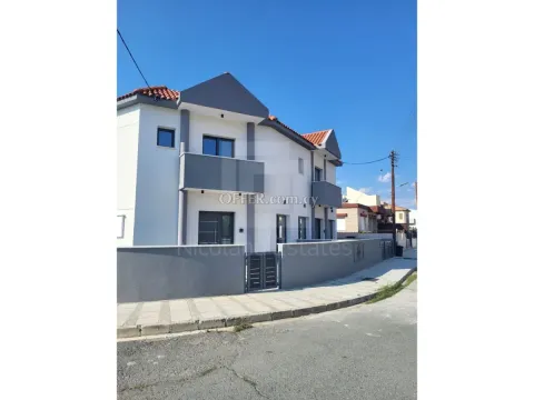 Three bedroom semi detach house for sale in Asomatos. - 10