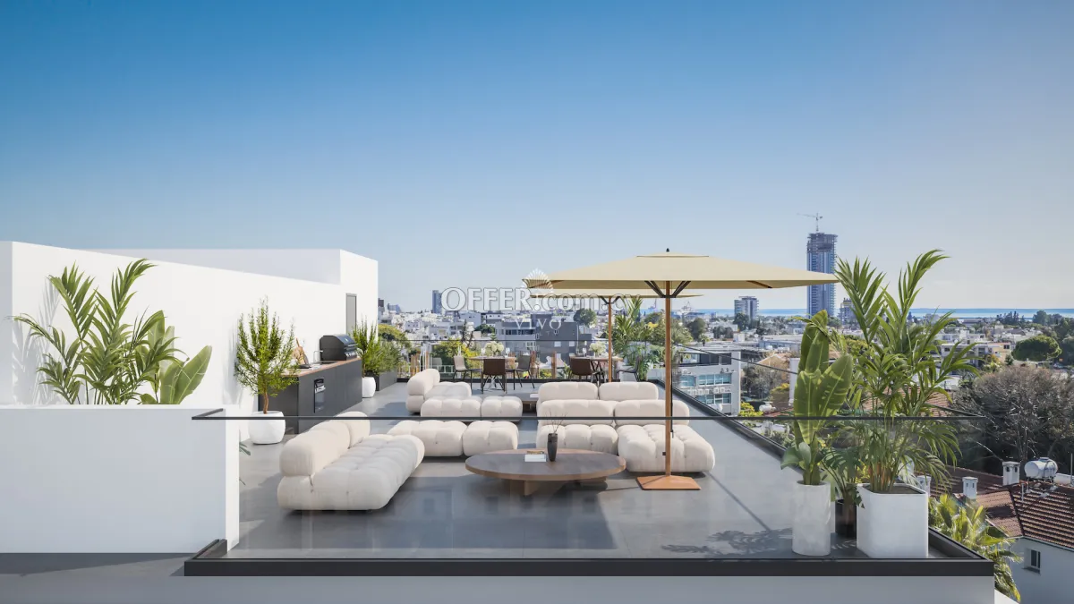 THREE BEDROOM TOP FLOOR APARTMENT WITH ROOF GARDEN IN KATHOLIKI - LIMASSOL - 11