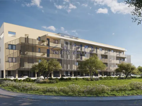 Stylish One-Bedroom Apartment with Pool & Gym in Erimi - 5