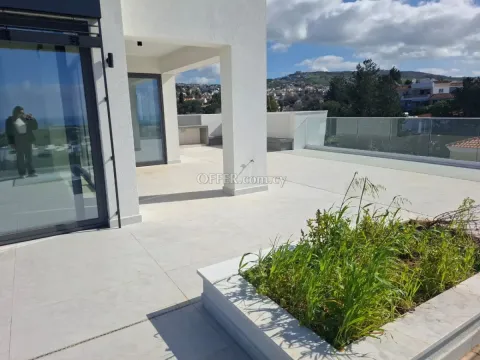 Apartment (Penthouse) in Konia, Paphos for Sale - 2