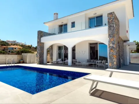 3-bedroom Detached Villa 161 sqm in Pissouri - Main Photo