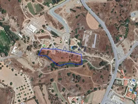 Large Field For Sale 6355m2 in Parekklisia - Main Photo