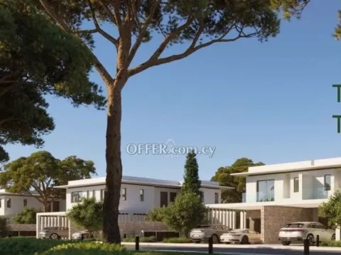 THREE BEDROOM TOWNHOUSE IN A GOLF RESORT IN ZAKAKI AREA! - Main Photo