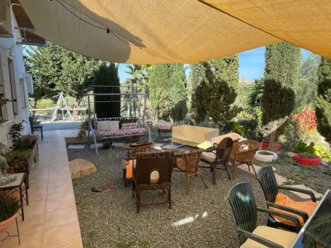 Beautiful Bungalow in Tranquil Tochni Larnaca Cyprus - Main Photo