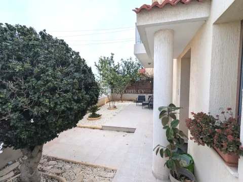 3-bedroom Detached Villa 146 sqm in Kato Polemidia - Main Photo