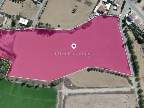Share Field in Potamia Nicosia - 4