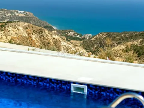 2-bedroom Detached Villa 137 sqm in Pissouri - 10