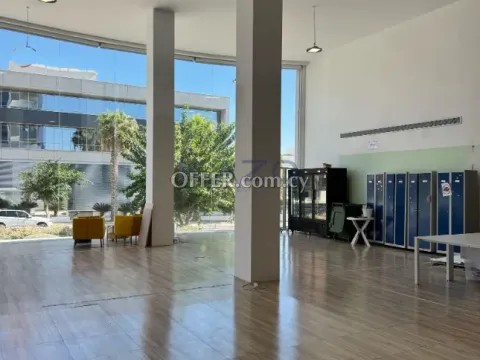 Ground Floor Mixed Use Commercial Space in Thriving Agios Athanasios - 10