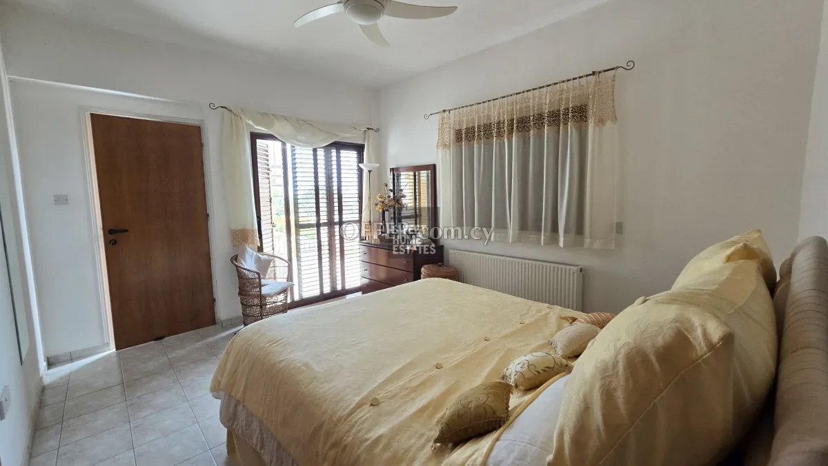 4-Bedroom Villa with Roof Garden and Title Deeds in Protaras - 6