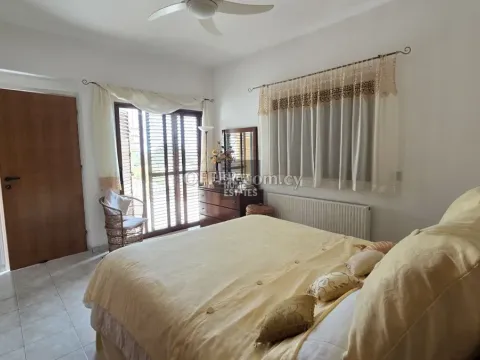 4-Bedroom Villa with Roof Garden and Title Deeds in Protaras - 6