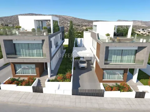 UNIQUE BUILDING PLOT OF 1017 SQM WITH PLANNING PERMIT FOR 2 VILLAS IN MESOVOUNIA - Main Photo