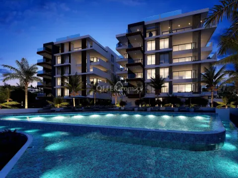 THREE BEDROOM APARTMENT 500 M2 FROM THE BEACH - 11