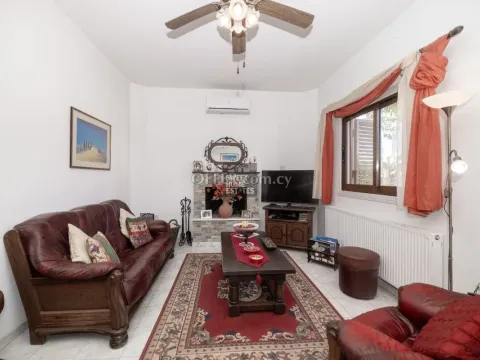 4-Bedroom Villa with Roof Garden and Title Deeds in Protaras - 17