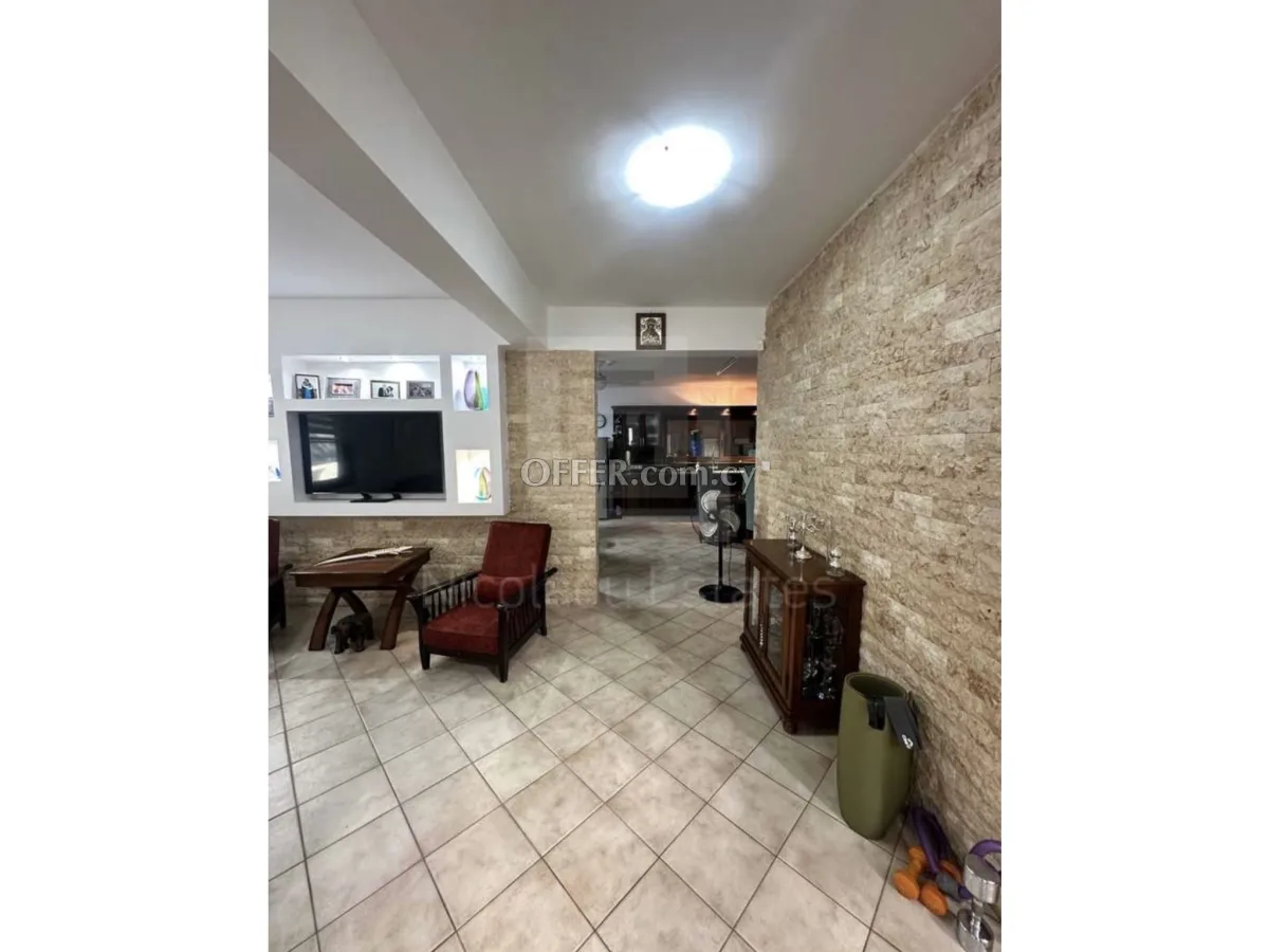 4 bedroom detached house for sale in Aradipou Agios fanourios area - 8