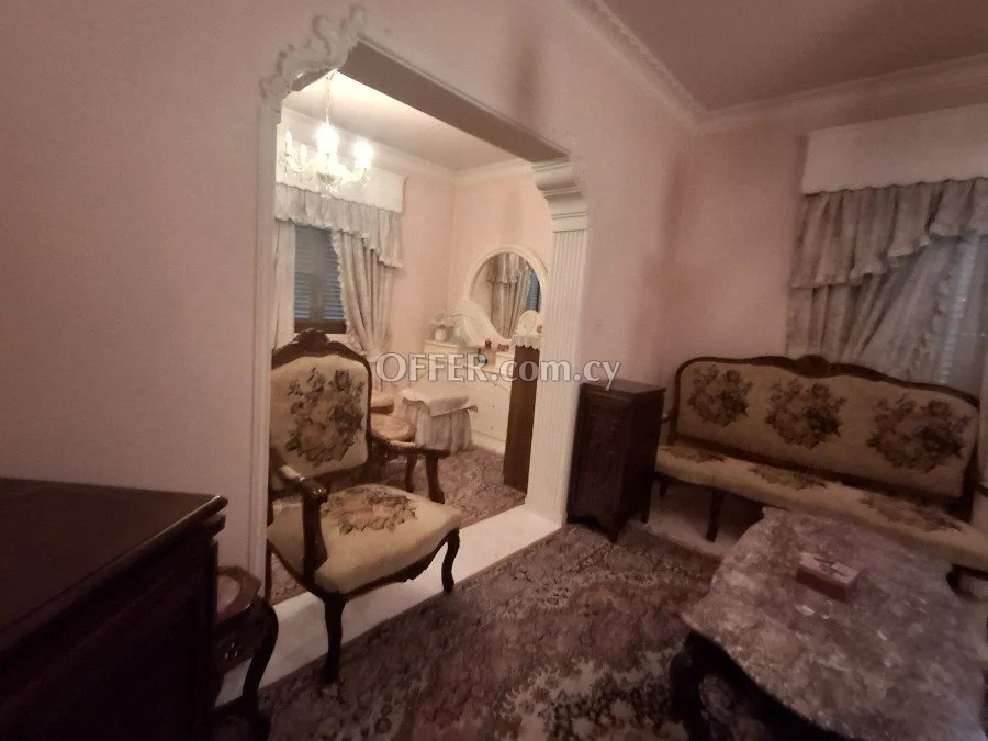 Villa that you recommend for a doctor's office, beauty salon, physiotherapy center, architectural office, etc. - 3