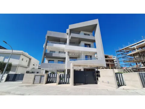 Brand new ready to move in 2 bedroom seaview apartment - Main Photo